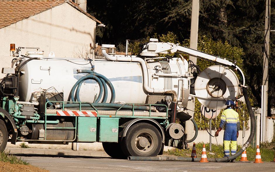 dégorgement canalisation tarif Guyancourt